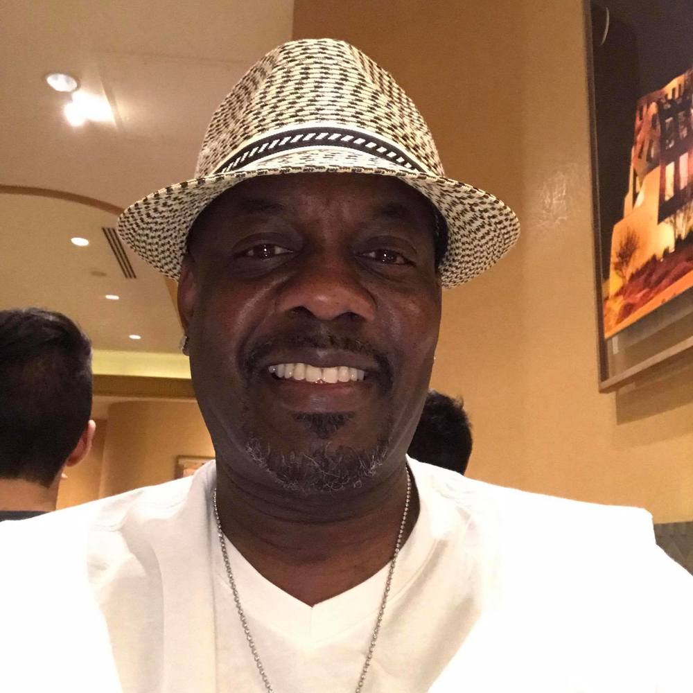 Meet your Posher, Wylie